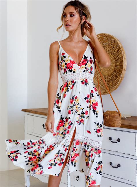 Casual Dresses .